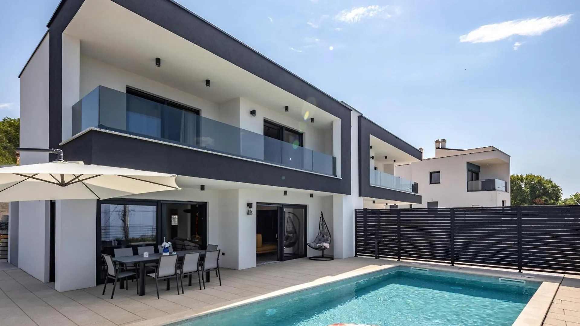 Vila Aris Kostrena